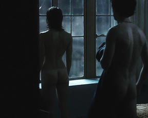 Jessica Biel nude – Powder Blue (2009)