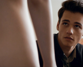 Iulia Alexandra Dinu nude - Un Pas in Urma Serafimilor (2017)