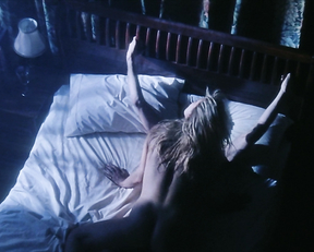 Deborah Kara Unger nude – Highlander 3 (1994)