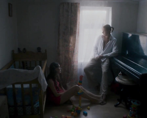 Anna Mahlina, Anastasiya Mikitenko – Defile (2O16)