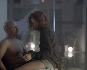 Anastasiya Klyueva nude – Sladkaya zhizn s01e03 (2014)