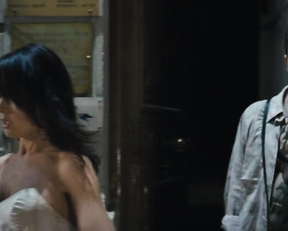 Anastasiya Zavorotnyuk nude – Kod apokalipsisa (2007)