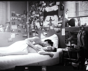 Saskia Rosendahl nude – Nirgendwo (2016)