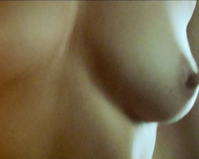 Saskia Valencia naked – Kopf oder Zahl (2009)