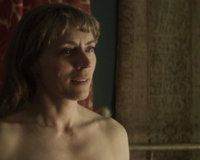 Saskia Reeves nude – Women in Love (2011)