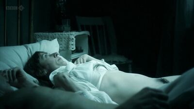 Saskia Reeves nude – Women in Love (2011)