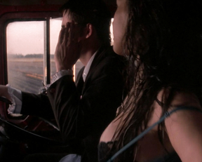 Mila Kunis – Moving McAllister (2007)