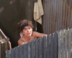 Elizabeth Pena nude – La Bamba (1987)