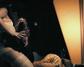 Katerina Sedlakova naked - Ulovit miliardare (2009)