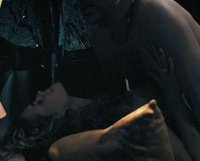 Katerina Sedlakova naked - Ulovit miliardare (2009)