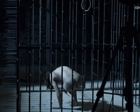 Katerina Janeckova nude – Labyrint s01e05-06 (2015)