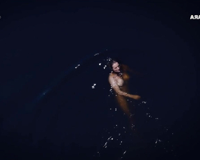 Malou Gorter nude - Oogappels s01e02 (2019)