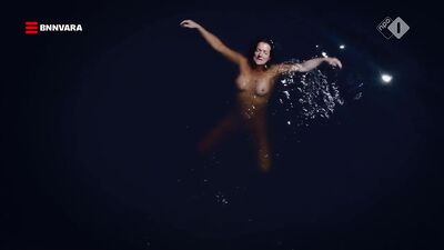 Malou Gorter nude - Oogappels s01e02 (2019)