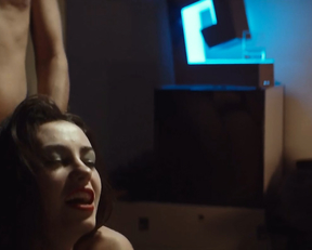 Marie-Ange Casta, Sara Cardinaletti, Sara Serraiocco - Lo spietato (2019)