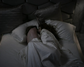 Anna Paquin, Rachelle Lefevre - Philip K. Dick's Electric Dreams s01e05 (2017)