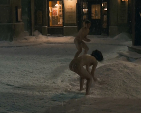 Emma Drogunova nackt - Der Trafikant (2018)