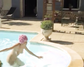 Laura Giudice nude – Veneneuses (2017)