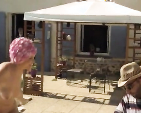 Laura Giudice nude – Veneneuses (2017)