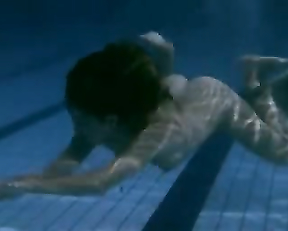 Juana Acosta, María Reyes Arias - A golpes (2005)