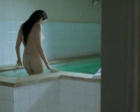 Fanny Valette,  Elsa Zylberstein - La Petite Jerusalem (2005)