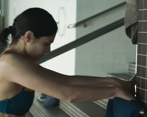 Pegah Ferydoni nackt - Die defekte Katze (2018)