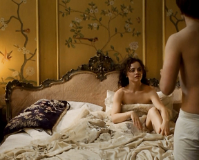 Uma Thurman nude in film Bel Ami (2012)