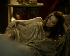 Emilia Schule nude – Charite s01e01 (2017)