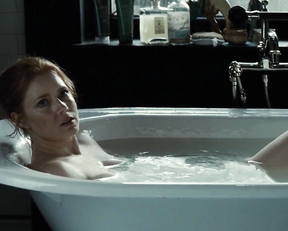 Amy Adams nude – Batman v Superman: Dawn of Justice (2016)