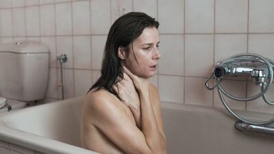 Rachel Griffiths nude – Mammal (2016)