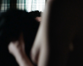 Violet Ryder, Sofia Vergara - Bent (2018)