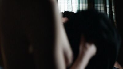 Violet Ryder, Sofia Vergara - Bent (2018)