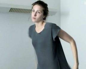 Natalia Belitski nackt - About Kate s01e02 (2013)