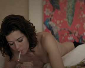 Mary Elizabeth Winstead nude - All About Nina (2018)