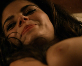 Weronika Rosati - Luck (s01 e09, 2012)