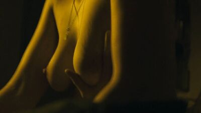 Gemma Arterton - Three and Out (2008, slow-mo)