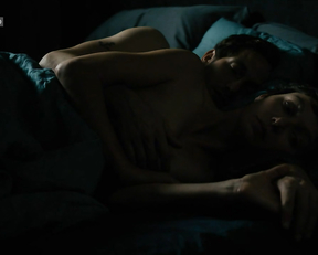 Gemma Arterton- Balanceakt (2018)