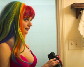 Joey King - The Act (s01, 2019)