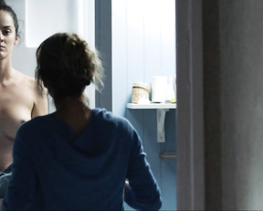 Noémie Merlant - Le Ciel Attendra (2016)