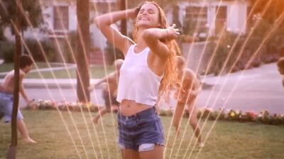 Keri Russell - Eight Days a Week (1997)
