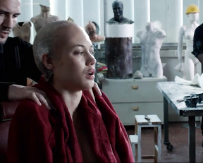 Olga Kurylenko - La corrispondenza (2016)