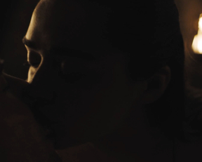 Maisie Williams - Game of Thrones (s08e02, 2019)