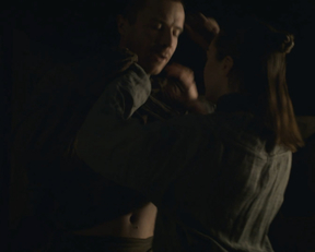 Maisie Williams - Game of Thrones (s08e02, 2019)