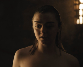 Maisie Williams - Game of Thrones (s08e02, 2019)