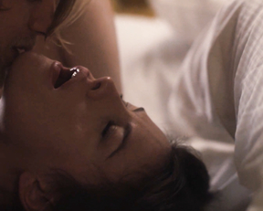 Liv Tyler - The Ledge (2011)