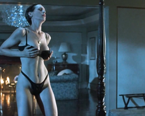 Jamie Lee Curtis - True Lies (1994)