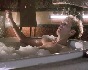 Jamie Lee Curtis - Mother's Boys (1993)