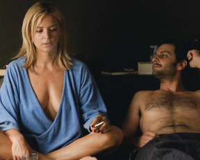 Virginie Efira - Victoria (2016)