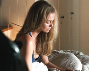 Charlize Theron - The Last Face (2016)