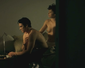 Charlize Theron - The Yards (2000)