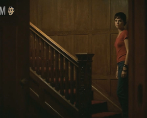 Charlize Theron - The Yards (2000)